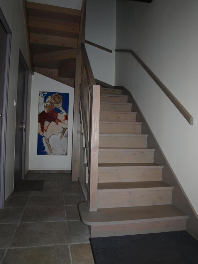 Appart Face Au Mail Limoges Buitenkant foto